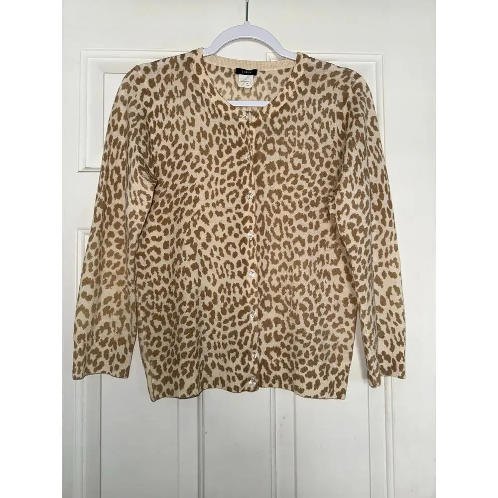 J. CREW 100% Merino Wool Soft Button up cardigan sweater - size Large